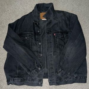 Vintage Oversized Levi’s Black Denim Jacket